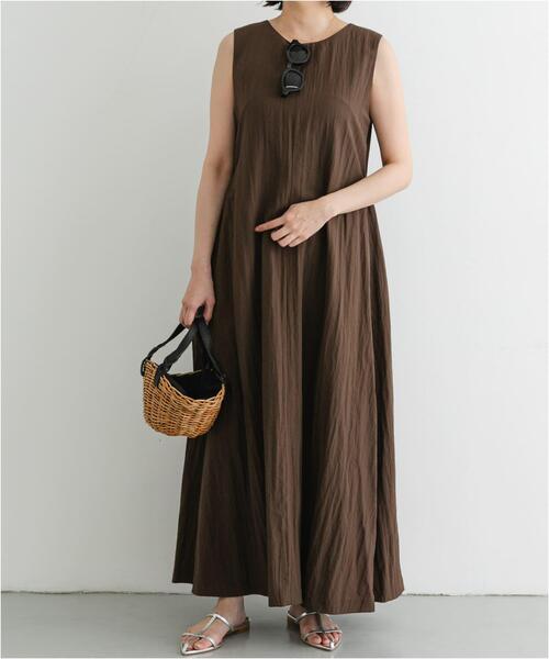 F by ROSSO（エフバイロッソ）の「撥水2WAYフレアワンピース（ワンピース・レディース・ブラック/イエロー/ブラウン・FREE）」の21枚目の写真