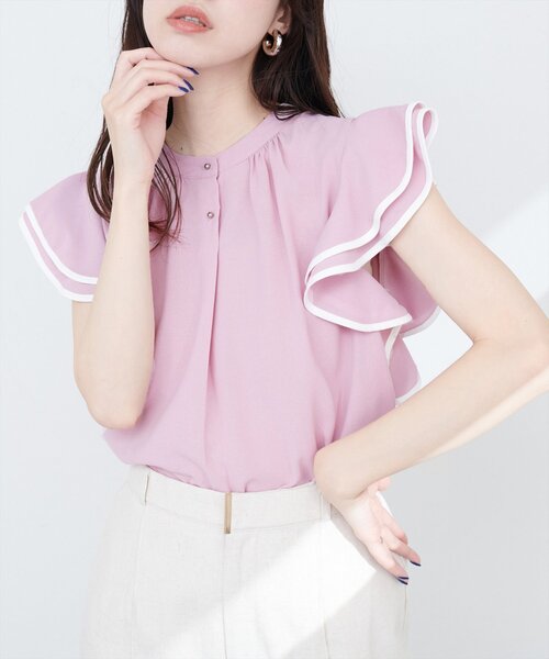 natural couture（ナチュラルクチュール）の「【WEB限定】配色ラッフルスリーブブラウス（シャツ/ブラウス・レディース・アイボリー/ライトベージュ/ブラック/ピンク/ミント・FREE）」の5枚目の写真