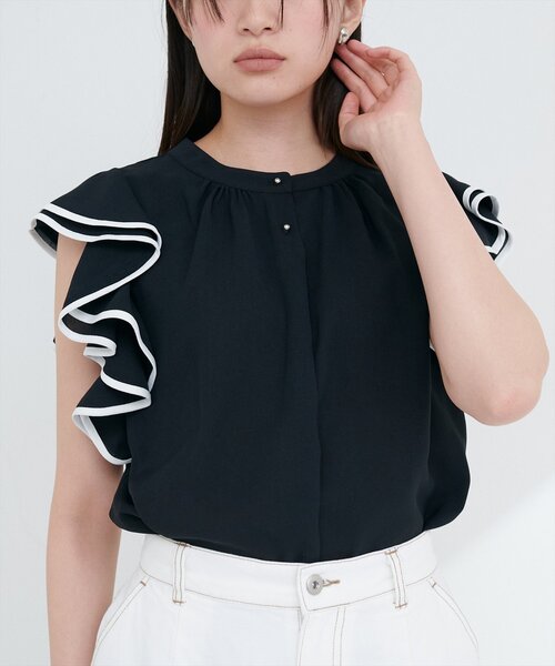 natural couture（ナチュラルクチュール）の「【WEB限定】配色ラッフルスリーブブラウス（シャツ/ブラウス・レディース・アイボリー/ライトベージュ/ブラック/ピンク/ミント・FREE）」の13枚目の写真