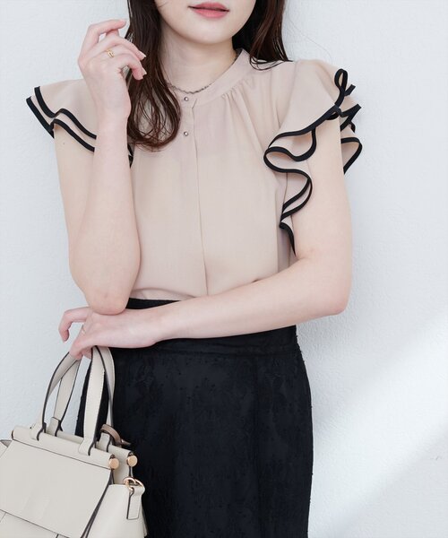 natural couture（ナチュラルクチュール）の「【WEB限定】配色ラッフルスリーブブラウス（シャツ/ブラウス・レディース・アイボリー/ライトベージュ/ブラック/ピンク/ミント・FREE）」の19枚目の写真