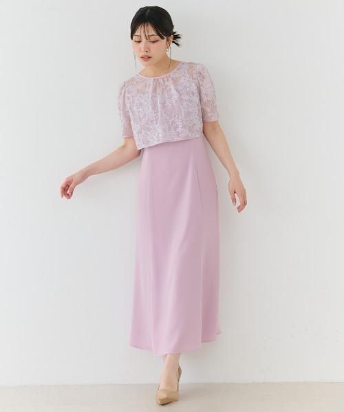 AND COUTURE(アンドクチュール)の「2WAYレースケープドレス(ドレス・レディース・ラベンダー/アイボリー/ブラック・FREE)」の3枚目の写真