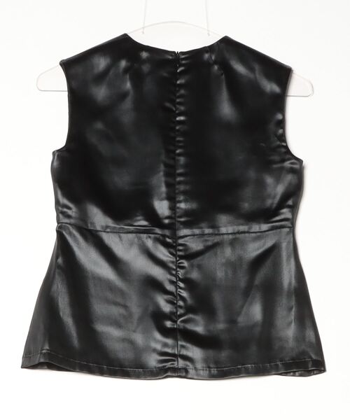CINOH（チノ）の「SATIN SLEEVELESS BLOUSE（シャツ/ブラウス・レディース・ブラック/シルバー・36）」の10枚目の写真