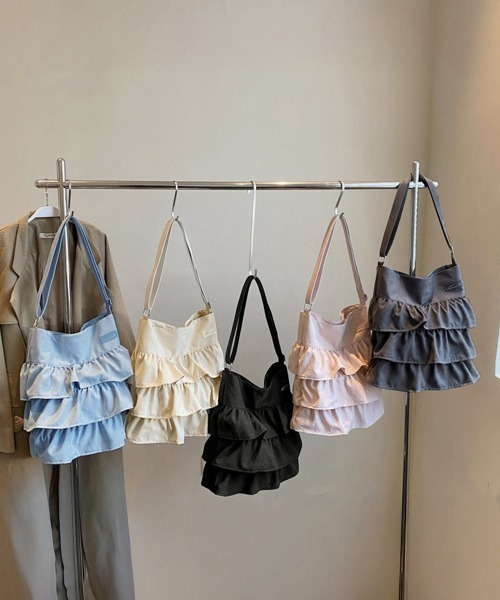 Miniministore（ミニミニストア）の「フリルショルダーバッグ ティアードバッグ（トートバッグ・レディース・ベージュ/ダークグレー/ブルー/ブラック/ベビーピンク・FREE）」の9枚目の写真