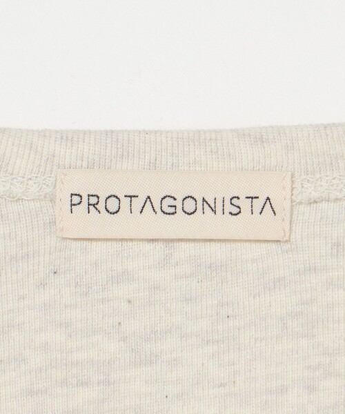 PROTAGONISTA＞イミテーションパールボタン Tシャツ（Tシャツ