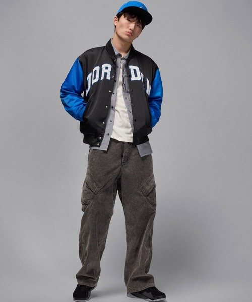 JORDAN BRAND（ジョーダンブランド）の「JORDAN BRAND M J BRK CLGTE VRSTY JKT / ジョーダン ブランド ジョーダン BRK CLGTE バーシティ ジャケット / NIKE【SP】（その他アウター・メンズ・ブラック×ブルー/ブラック系その他・S/M/L/XL/XXL）」の11枚目の写真