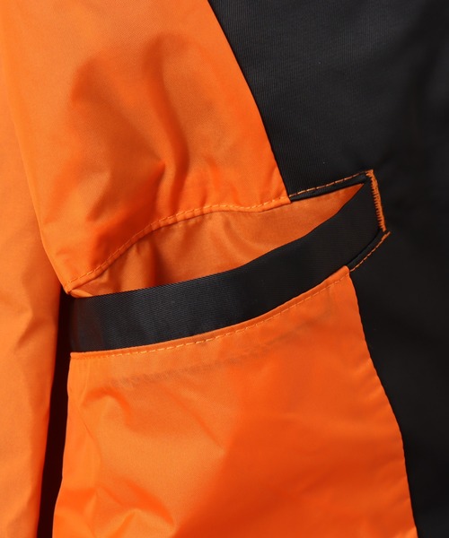 JORDAN BRAND（ジョーダンブランド）の「JORDAN BRAND M J BRK CLGTE VRSTY JKT / ジョーダン ブランド ジョーダン BRK CLGTE バーシティ ジャケット / NIKE【SP】（その他アウター・メンズ・ブラック×ブルー/ブラック系その他・S/M/L/XL/XXL）」の16枚目の写真