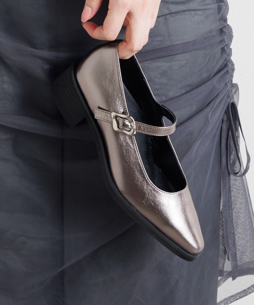 HIMIKO（ヒミコ）の「【HIMIKO】軽量ソールポインテッドトゥメリージェーン/651305（パンプス・レディース・ブラウン系その他/ブラック/ガンメタ・24.5cm/23.5cm/22.5cm/22.0cm/25.5cm/24.0cm/23.0cm/25.0cm）」の3枚目の写真