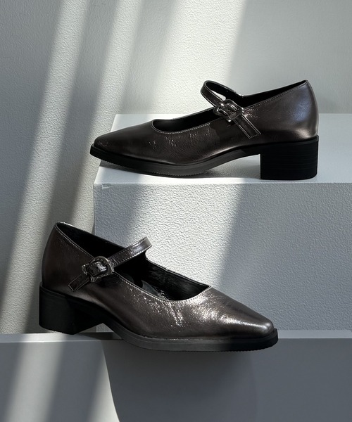 HIMIKO（ヒミコ）の「【HIMIKO】軽量ソールポインテッドトゥメリージェーン/651305（パンプス・レディース・ブラウン系その他/ブラック/ガンメタ・24.5cm/23.5cm/22.5cm/22.0cm/25.5cm/24.0cm/23.0cm/25.0cm）」の16枚目の写真