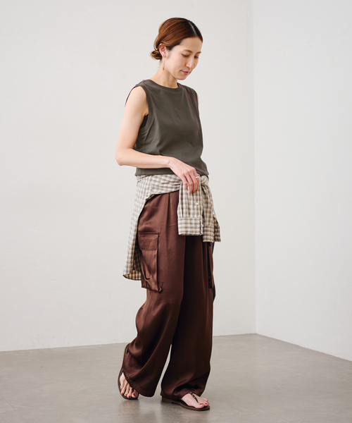 FRAMeWORK（フレームワーク）の「YA GOOD IDEAS × FRUIT OF THE LOOM  別注2PACK USA COTTON（Tシャツ/カットソー・レディース・レッド/ホワイト/ベージュ/スミクロ・FREE）」の6枚目の写真