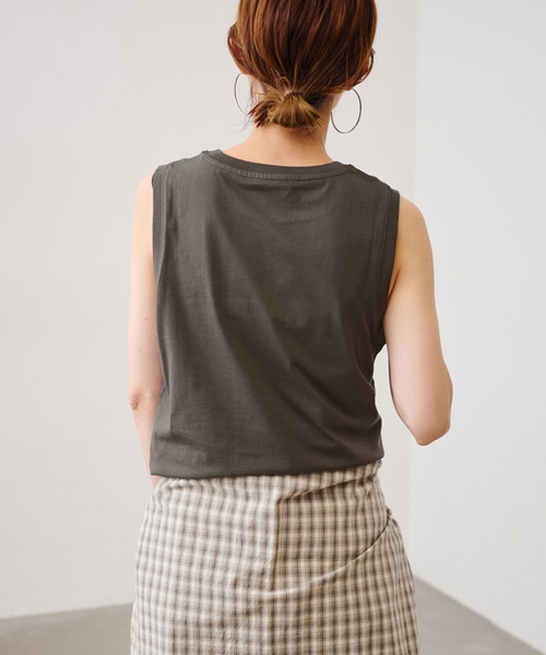 FRAMeWORK（フレームワーク）の「YA GOOD IDEAS × FRUIT OF THE LOOM  別注2PACK USA COTTON（Tシャツ/カットソー・レディース・レッド/ホワイト/ベージュ/スミクロ・FREE）」の10枚目の写真