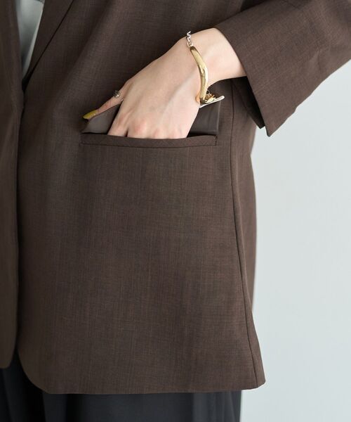 YECCA VECCA（イェッカヴェッカ）の「リネンライクジャケット②（テーラードジャケット・レディース・ネイビー/ブラウン・FREE）」の18枚目の写真