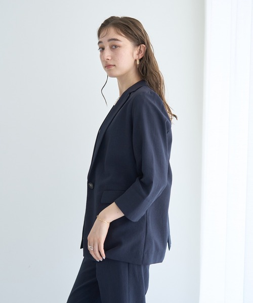 YECCA VECCA（イェッカヴェッカ）の「リネンライクジャケット②（テーラードジャケット・レディース・ネイビー/ブラウン・FREE）」の4枚目の写真