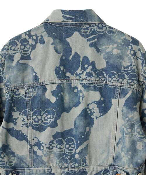 HYSTERIC GLAMOUR(ヒステリックグラマー)の「DROPPING&SKULL柄 デニムジャケット(デニムジャケット・レディース・ライトインディゴブルー・FREE)」の3枚目の写真