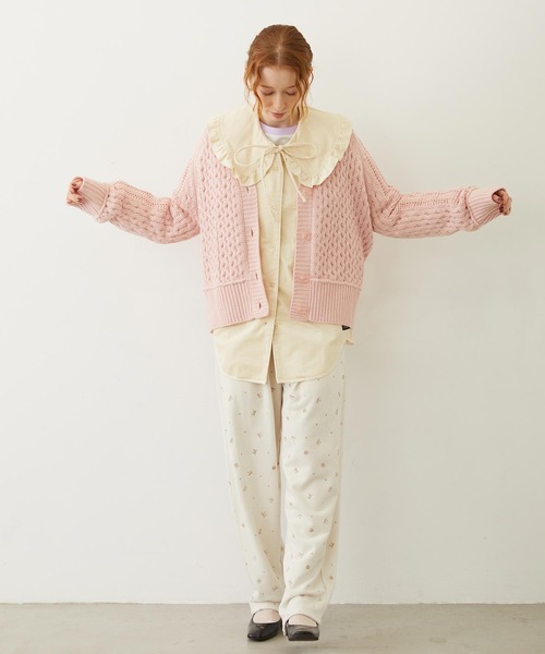 MILKFED.(ミルクフェド)の「BIG COLLAR CORDUROY SHIRT(シャツ/ブラウス・レディース・オフホワイト/ライトブルー/ブラウン・ONE SIZE)」の19枚目の写真