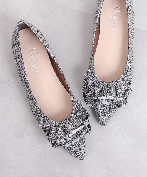 新品未使用 ラッフルデザイン　ポインテッドトゥパンプス ラッフルデザイン ポインテッドトゥパンプス（パンプス）｜artemis by