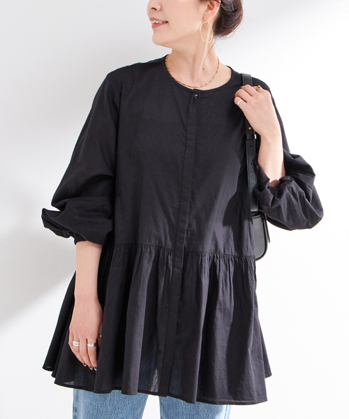 B.C STOCK（ベーセーストック）の「手洗い可 / 切り替えチュニックブラウス（シャツ/ブラウス・レディース・ブラック/ホワイト/グリーン・FREE）」の3枚目の写真