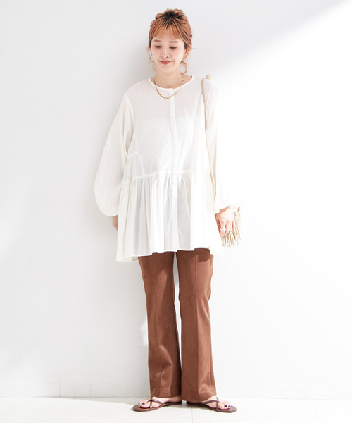 B.C STOCK（ベーセーストック）の「手洗い可 / 切り替えチュニックブラウス（シャツ/ブラウス・レディース・ブラック/ホワイト/グリーン・FREE）」の10枚目の写真