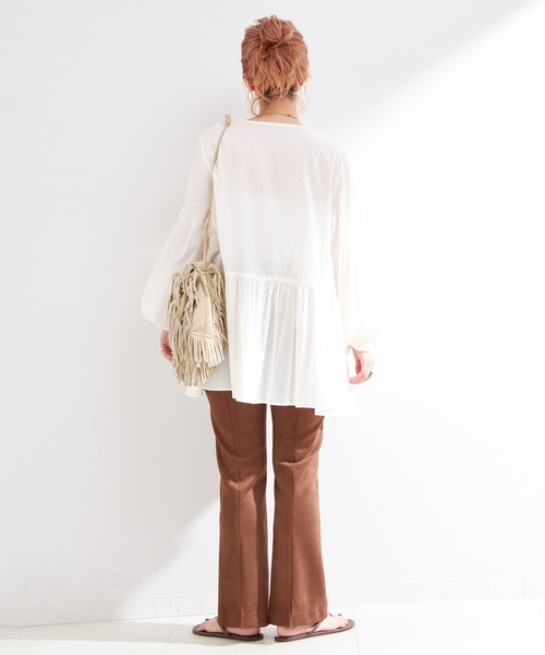 B.C STOCK（ベーセーストック）の「手洗い可 / 切り替えチュニックブラウス（シャツ/ブラウス・レディース・ブラック/ホワイト/グリーン・FREE）」の12枚目の写真