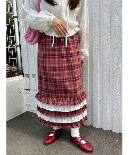 WC(ダブル シー)の「ヘムフリルチェックロングスカート(スカート・レディース・ピンク/ブルー・FREE)」の1枚目の写真
