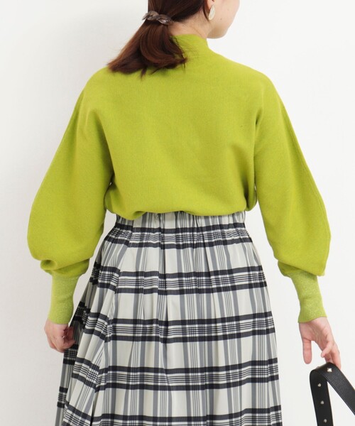 MICO COULIER（ミコクリエ）の「ウォッシャブルバナナスリーブ ハイネックプルオーバー（ニット/セーター・レディース・ベビーピンク/キナリ/ライトグリーン/ブラウン・38）」の14枚目の写真