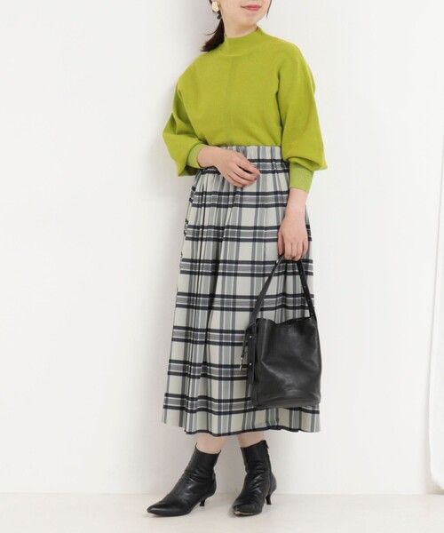 MICO COULIER（ミコクリエ）の「ウォッシャブルバナナスリーブ ハイネックプルオーバー（ニット/セーター・レディース・ベビーピンク/キナリ/ライトグリーン/ブラウン・38）」の5枚目の写真