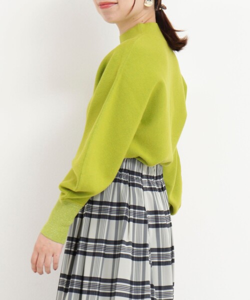 MICO COULIER（ミコクリエ）の「ウォッシャブルバナナスリーブ ハイネックプルオーバー（ニット/セーター・レディース・ベビーピンク/キナリ/ライトグリーン/ブラウン・38）」の10枚目の写真