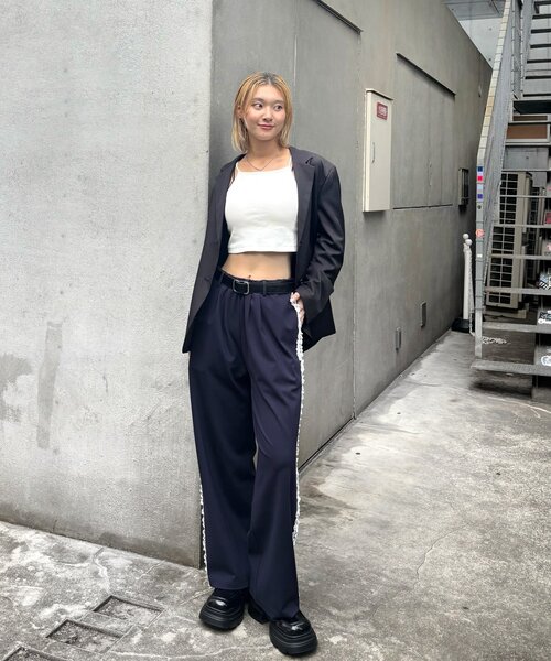 WHO'S WHO gallery（フーズフーギャラリー）の「サイドレースラインパンツ（スラックス・レディース・ブラック/ネイビー/ブラウン・SMALL/MEDIUM）」の12枚目の写真