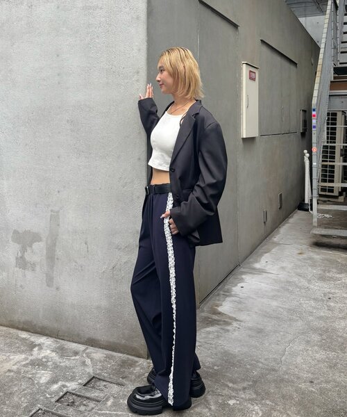 WHO'S WHO gallery（フーズフーギャラリー）の「サイドレースラインパンツ（スラックス・レディース・ブラック/ネイビー/ブラウン・SMALL/MEDIUM）」の11枚目の写真