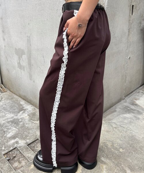 WHO'S WHO gallery（フーズフーギャラリー）の「サイドレースラインパンツ（スラックス・レディース・ブラック/ネイビー/ブラウン・SMALL/MEDIUM）」の8枚目の写真