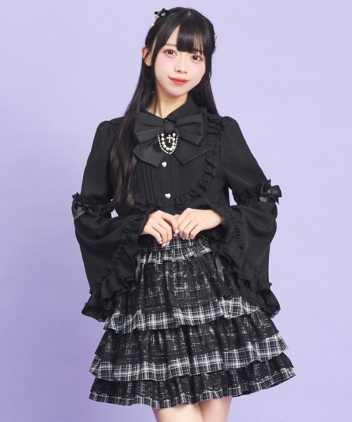 Secret Honey（シークレットハニー）の「ヨークフリルフレア袖ブラウス（シャツ/ブラウス・レディース・ブラック/オフホワイト/ワインレッド・MEDIUM）」の2枚目の写真