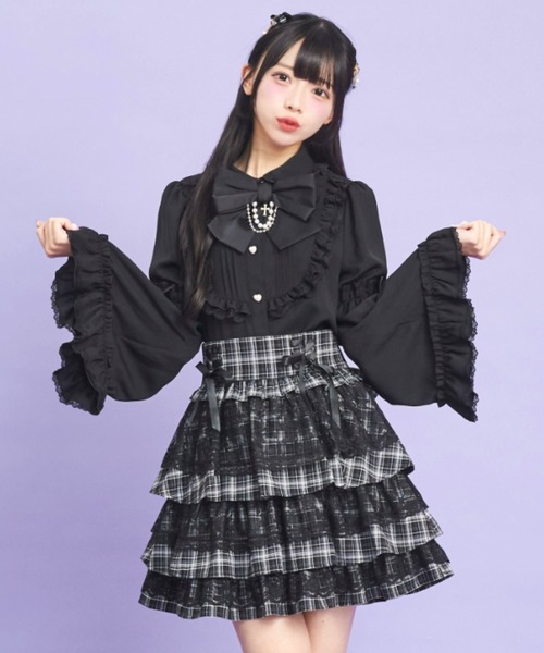 Secret Honey（シークレットハニー）の「ヨークフリルフレア袖ブラウス（シャツ/ブラウス・レディース・ブラック/オフホワイト/ワインレッド・MEDIUM）」の6枚目の写真