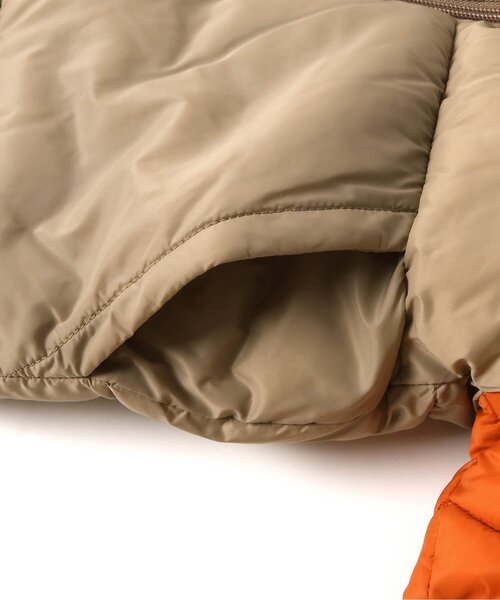 BREEZE(ブリーズ)の「【洗える/4WAY】中綿ボア リバーシブルブルゾン_フード取り外し可(ダウンジャケット/コート・キッズ・イエロー/ピンク/オレンジ/ネイビー/ベージュ/ターコイズブルー・150/140/130/120/110/100/90/80)」の21枚目の写真