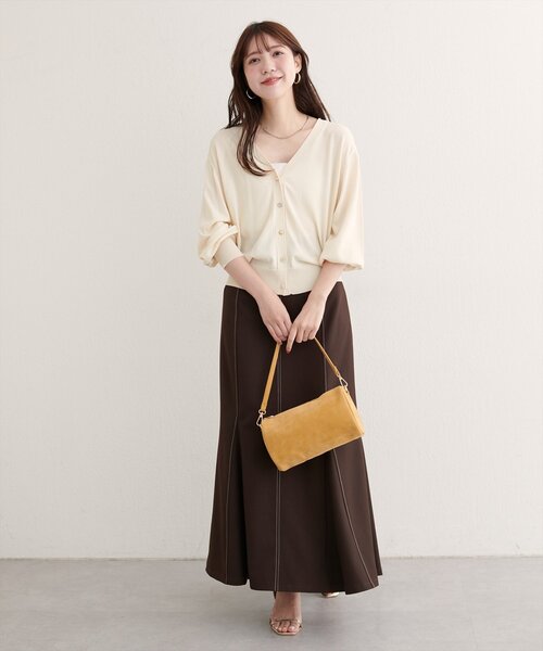 natural couture（ナチュラルクチュール）の「【WEB限定】いろいろ釦ベーシックカーデ（カーディガン/ボレロ・レディース・ネイビー/グレー/オフホワイト/ブラック/ピンクベージュ・FREE）」の9枚目の写真