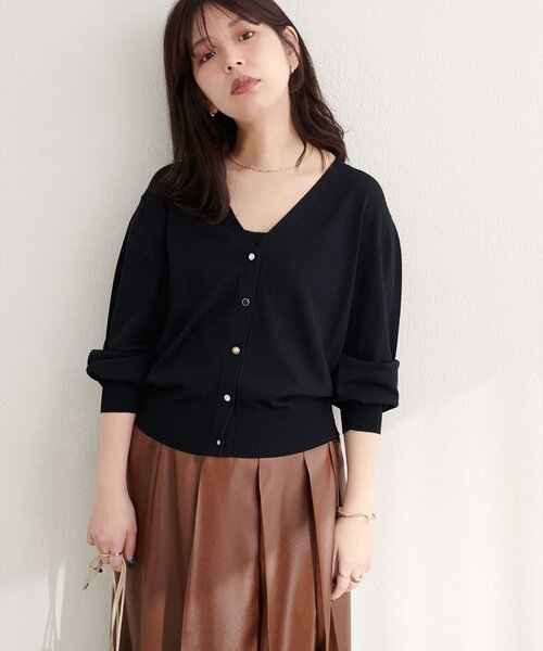 natural couture（ナチュラルクチュール）の「【WEB限定】いろいろ釦ベーシックカーデ（カーディガン/ボレロ・レディース・ネイビー/グレー/オフホワイト/ブラック/ピンクベージュ・FREE）」の17枚目の写真