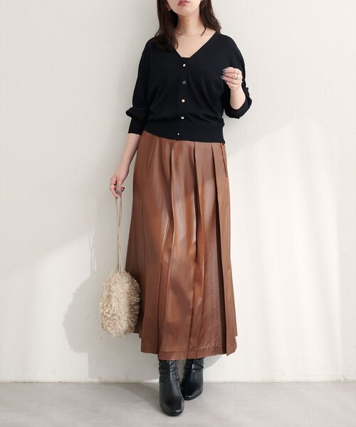 natural couture（ナチュラルクチュール）の「【WEB限定】いろいろ釦ベーシックカーデ（カーディガン/ボレロ・レディース・ネイビー/グレー/オフホワイト/ブラック/ピンクベージュ・FREE）」の18枚目の写真