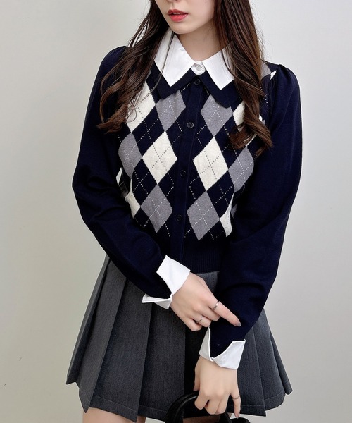INGNI(イング)の「アーガイルシャツドッキングレイヤードニット(ニット/セーター・レディース・グレー/ネイビー/ボルドー/ブラウン・M)」の3枚目の写真