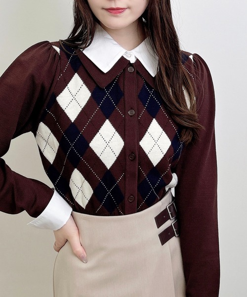 INGNI(イング)の「アーガイルシャツドッキングレイヤードニット(ニット/セーター・レディース・グレー/ネイビー/ボルドー/ブラウン・M)」の1枚目の写真