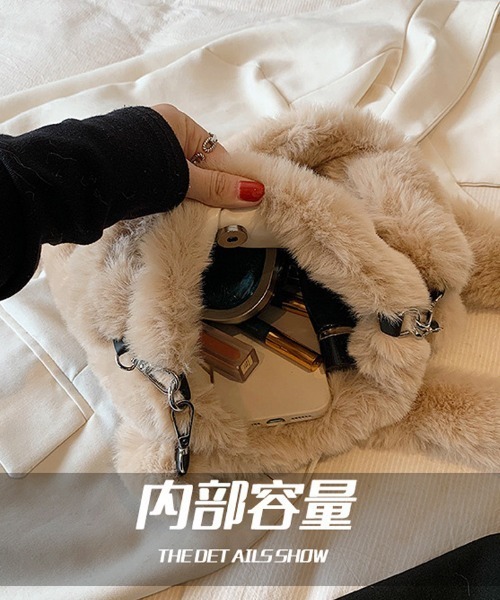 shoppinggo（ショッピングゴー）の「ファーバッグ ハート ミニトートバッグ 肩掛け 秋冬 女性 大人 手提げバッグ（トートバッグ・レディース・ベージュ/ブラック/ホワイト/キャメル/ピンク・FREE）」の21枚目の写真