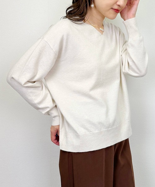 PICCIN（ピッチン）の「シンプルVネックニット（Tシャツ/カットソー・レディース・アイボリー/ブラック/レッド・M）」の10枚目の写真