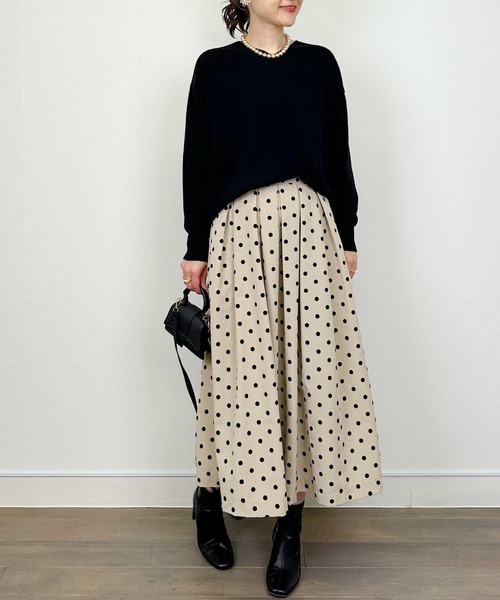 PICCIN（ピッチン）の「シンプルVネックニット（Tシャツ/カットソー・レディース・アイボリー/ブラック/レッド・M）」の16枚目の写真