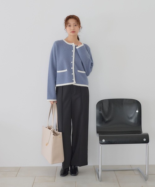 Andemiu（アンデミュウ）の「ピンタックストレートパンツ601011（スラックス・レディース・ブラック/アイボリー/ブラウン・MEDIUM/SMALL）」の6枚目の写真