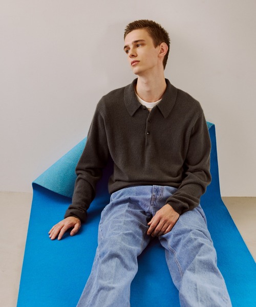 ADAM ET ROPE'（アダムエロペ）の「12GGカシミヤニットポロシャツ（ポロシャツ・メンズ・チャコールグレー/ブラック/ピンク系その他2・M/L）」の4枚目の写真