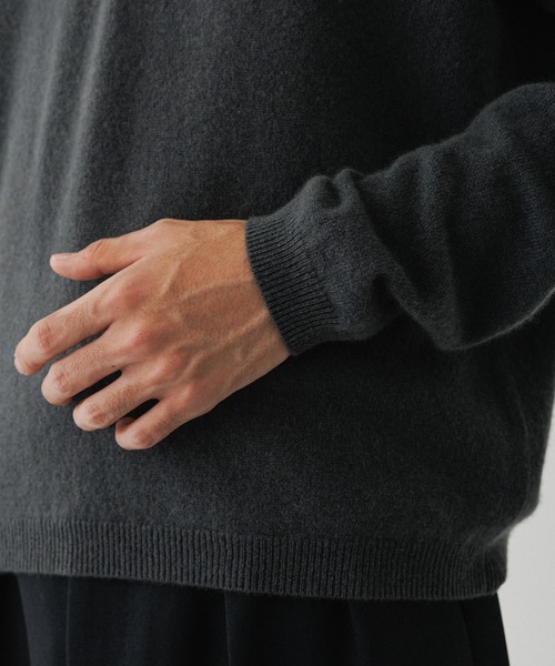 ADAM ET ROPE'（アダムエロペ）の「12GGカシミヤニットポロシャツ（ポロシャツ・メンズ・チャコールグレー/ブラック/ピンク系その他2・M/L）」の19枚目の写真