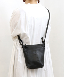 ATLANTA（アトランタ）の「アトランタ ATLANTA / 牛革縦ミニショルダー（ショルダーバッグ）」