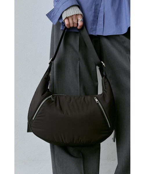 un/neu（アンノイ）の「ソフトパテッドラウンドバッグ / ショルダーバッグ / ペットボトル収納可能 / 軽量（ショルダーバッグ・レディース・ブラウン/アイボリー/ブラック・FREE）」の19枚目の写真