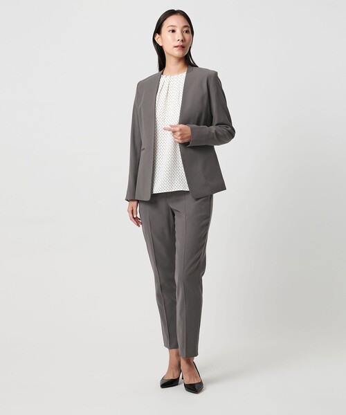 A DAY IN THE LIFE UNITED ARROWS(アデイインザライフユナイテッドアローズ)の「ダブルクロス テーパードパンツ ‐セットアップ対応・ウォッシャブル‐<A DAY IN THE LIFE>(その他パンツ・レディース・モカ/ネイビー/ダークグレー/その他7/ブラック・40/36/34/38)」の7枚目の写真