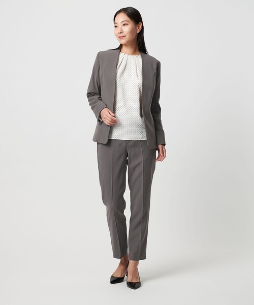 A DAY IN THE LIFE UNITED ARROWS(アデイインザライフユナイテッドアローズ)の「ダブルクロス テーパードパンツ ‐セットアップ対応・ウォッシャブル‐<A DAY IN THE LIFE>(その他パンツ・レディース・モカ/ネイビー/ダークグレー/その他7/ブラック・40/36/34/38)」の8枚目の写真