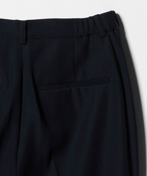 A DAY IN THE LIFE UNITED ARROWS(アデイインザライフユナイテッドアローズ)の「ダブルクロス テーパードパンツ ‐セットアップ対応・ウォッシャブル‐<A DAY IN THE LIFE>(その他パンツ・レディース・モカ/ネイビー/ダークグレー/その他7/ブラック・40/36/34/38)」の15枚目の写真