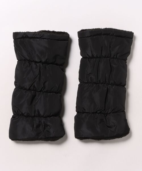 ALTROSE(アルトローズ)の「パディング 裏ボア レッグカバー(レッグウォーマー・レディース・ブラック/アイボリー/グレー・FREE)」の2枚目の写真