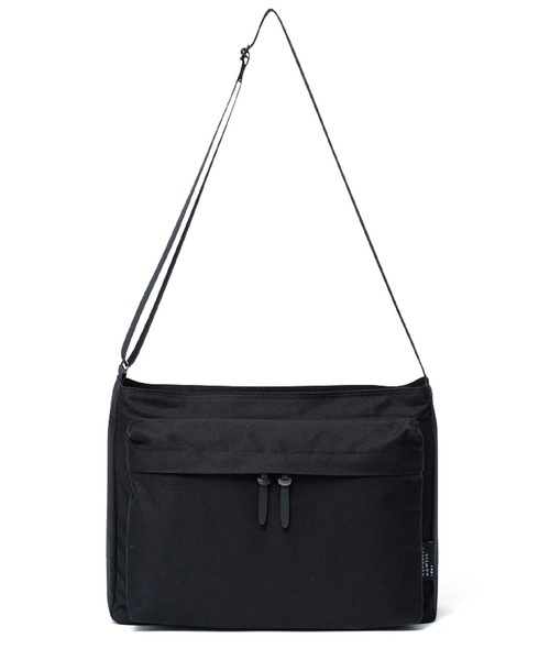 MARGARET HOWELL idea(マーガレット・ハウエルアイデア)の「MARGARET HOWELL idea(マーガレット・ハウエル アイデア) Weather proof ショルダーバッグ(B)(ショルダーバッグ・メンズ・ネイビー/ブラック/カーキ・FREE)」の1枚目の写真